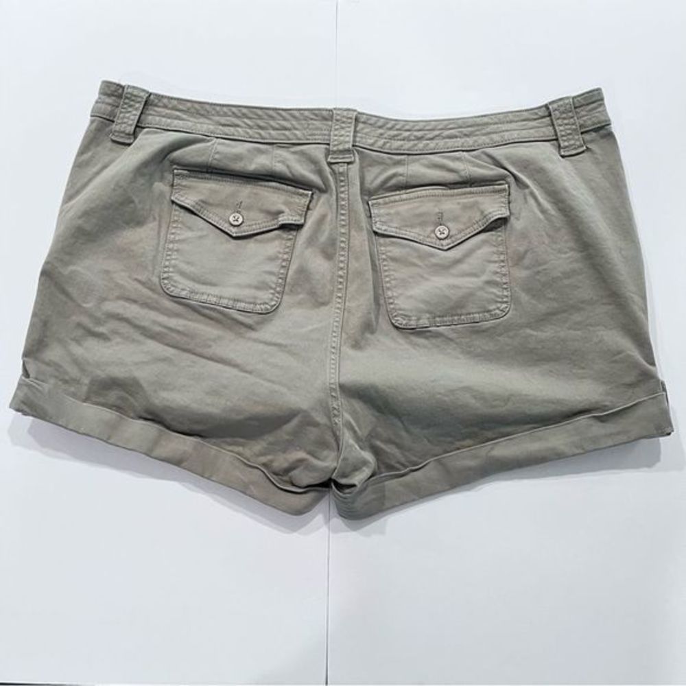 Torrid Olive Green 3.5 Inch Military Stretch Twill‎ Mid-rise Shorts Plus Size 24 - Picture 8 of 13
